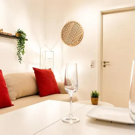 Aryve Boutique Hafencity Mit Tg-stellplatz - Barrierefrei - Design-interieur Drezda