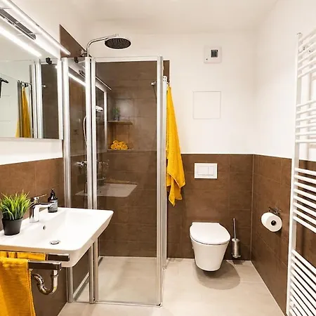 Aryve Boutique Hafencity Mit Tg-stellplatz - Barrierefrei - Design-interieur * Dresden